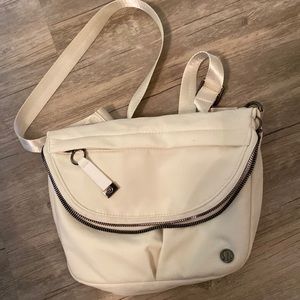 Lululemon purse